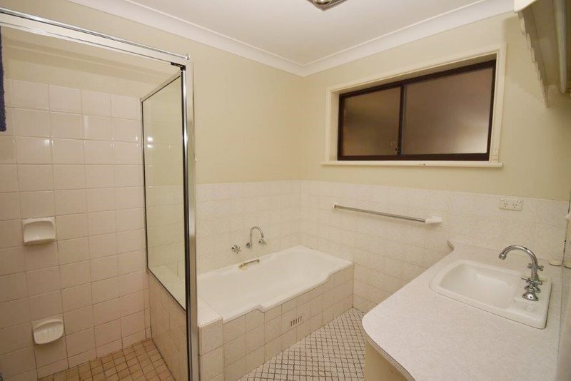 Photo - 2 Riverview Avenue, Wellington NSW 2820 - Image 10