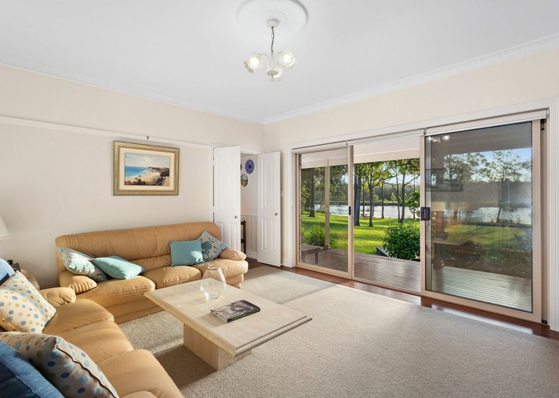 Photo - 2 Riverview Place, Darawank NSW 2428 - Image 12