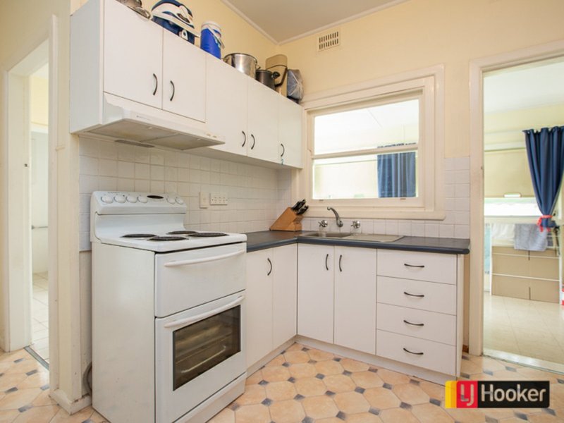 Photo - 2 Riverview Street, North Tamworth NSW 2340 - Image 8