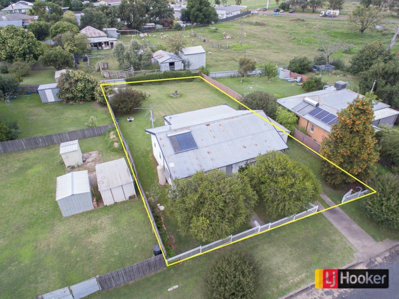 Photo - 2 Riverview Street, North Tamworth NSW 2340 - Image 16