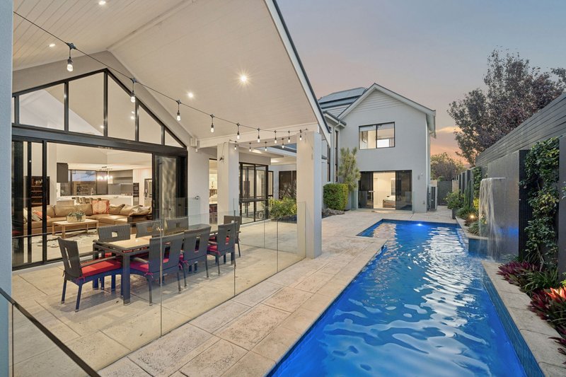 Photo - 2 Robert Street, Dalkeith WA 6009 - Image 1
