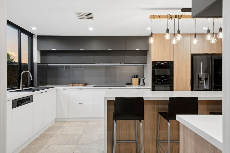 Photo - 2 Robert Street, Dalkeith WA 6009 - Image 5