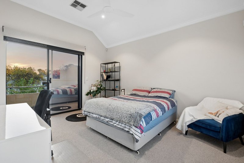 Photo - 2 Robert Street, Dalkeith WA 6009 - Image 24
