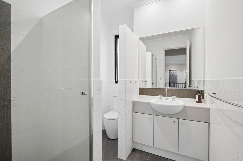 Photo - 2 Robert Street, Dalkeith WA 6009 - Image 26