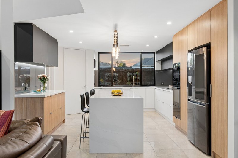 Photo - 2 Robert Street, Dalkeith WA 6009 - Image 34