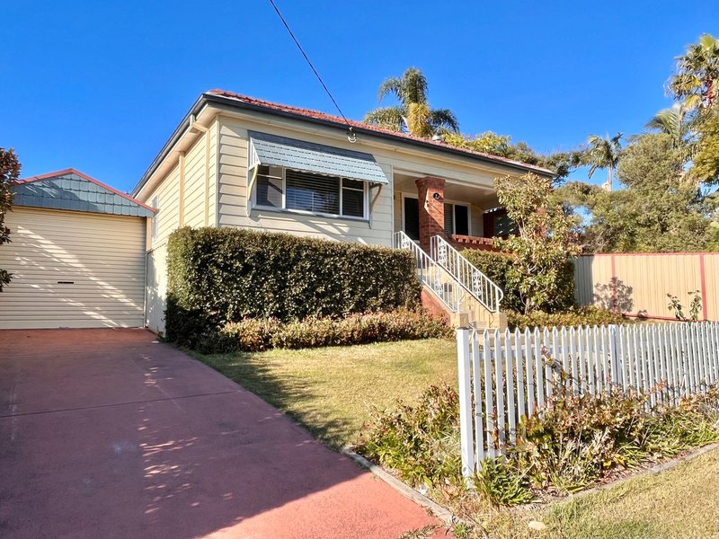 Photo - 2 Roberts Street, Charlestown NSW 2290 - Image 14