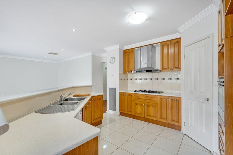 Photo - 2 Robinia Court, Kilmore VIC 3764 - Image 8