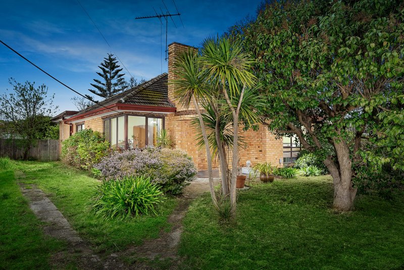 2 Rochford Street, Bentleigh East VIC 3165