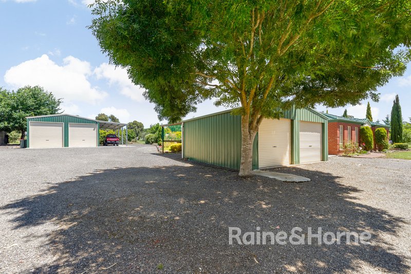 Photo - 2 Rogers Drive, Kyneton VIC 3444 - Image 16