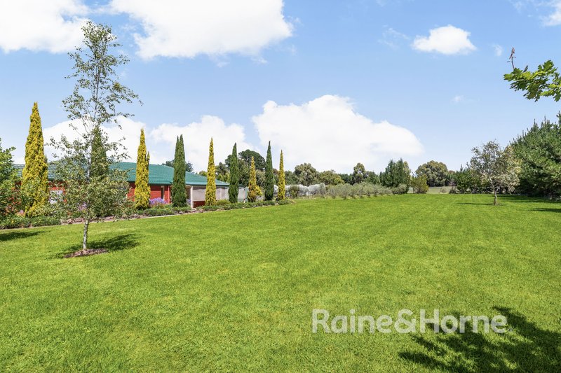 Photo - 2 Rogers Drive, Kyneton VIC 3444 - Image 19