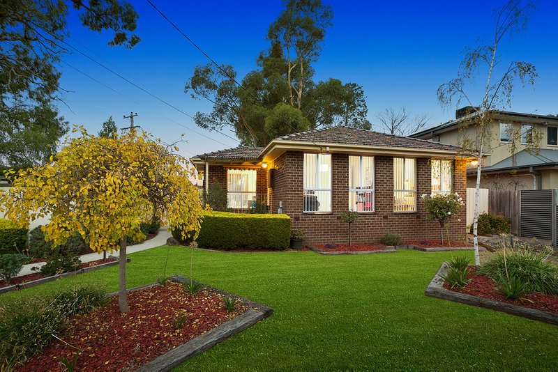 2 Ronald Avenue, South Morang VIC 3752