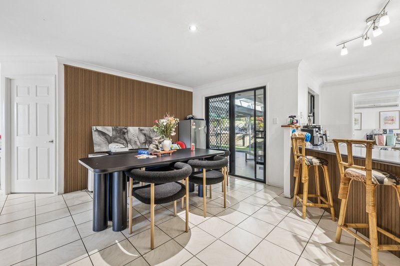 Photo - 2 Rosa Court, Narangba QLD 4504 - Image 3