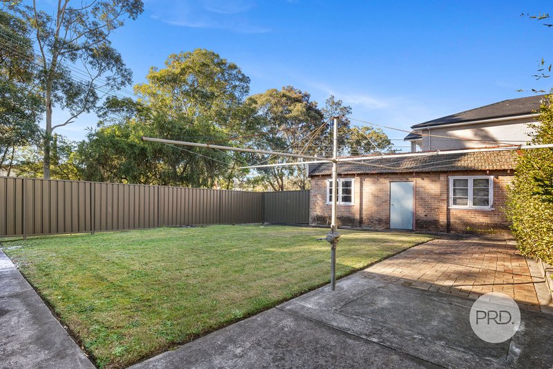 Photo - 2 Rosa Street, Oatley NSW 2223 - Image 7