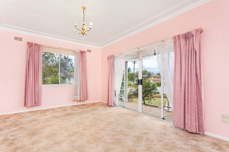 Photo - 2 Rosamond Street, Hornsby NSW 2077 - Image 11