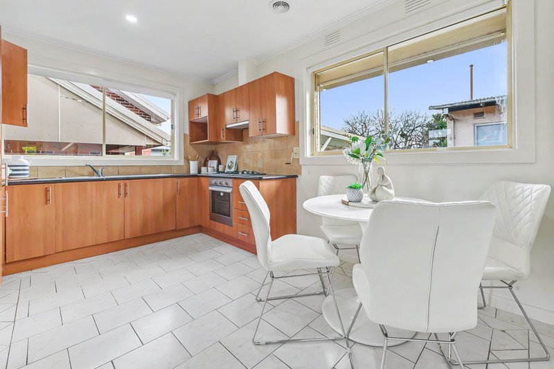 Photo - 2 Rose Drive, Doveton VIC 3177 - Image 3