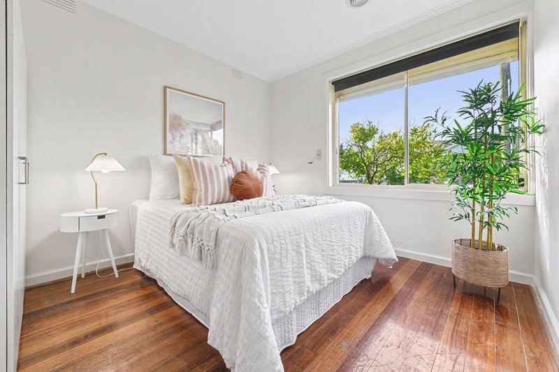 Photo - 2 Rose Drive, Doveton VIC 3177 - Image 5