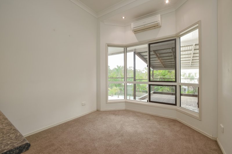 Photo - 2 Rosemount Place, New Auckland QLD 4680 - Image 13