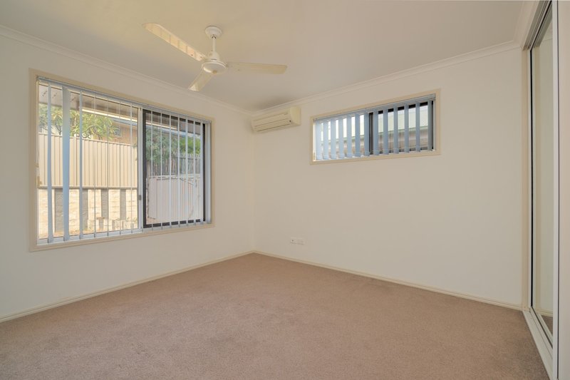 Photo - 2 Rosemount Place, New Auckland QLD 4680 - Image 20