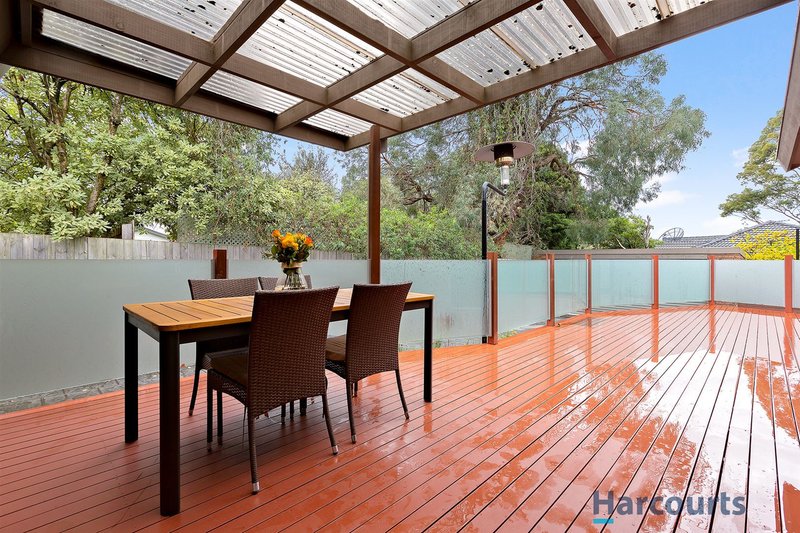 Photo - 2 Roswell Street, Glen Waverley VIC 3150 - Image 8