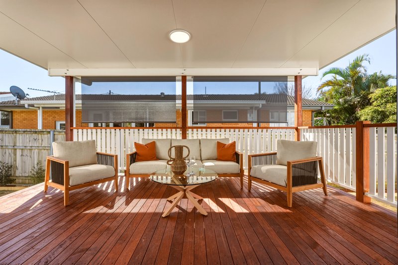 Photo - 2 Rotary Crescent, Redcliffe QLD 4020 - Image 9