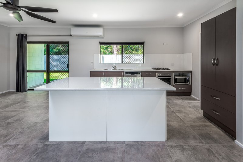 Photo - 2 Rudder Street, Clifton Beach QLD 4879 - Image 3