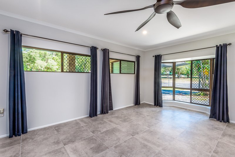 Photo - 2 Rudder Street, Clifton Beach QLD 4879 - Image 4