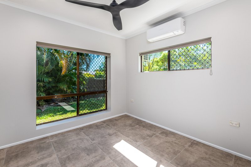 Photo - 2 Rudder Street, Clifton Beach QLD 4879 - Image 8