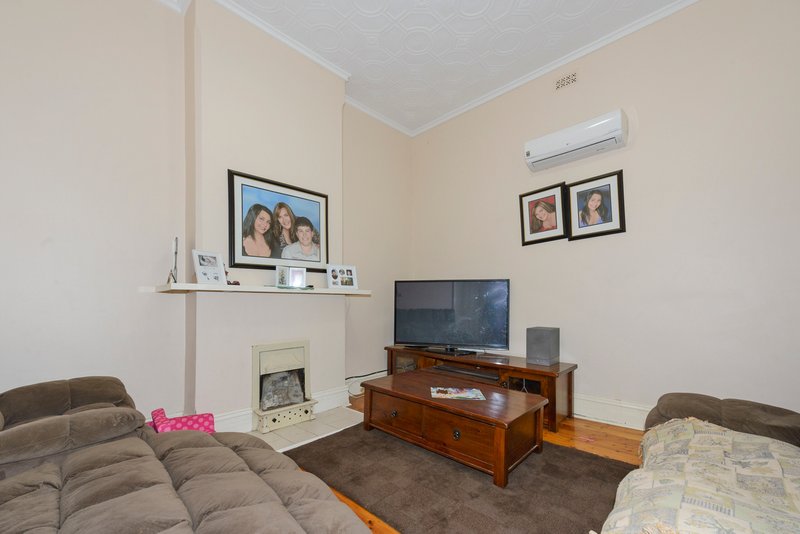 Photo - 2 Russell Street, Kadina SA 5554 - Image 7