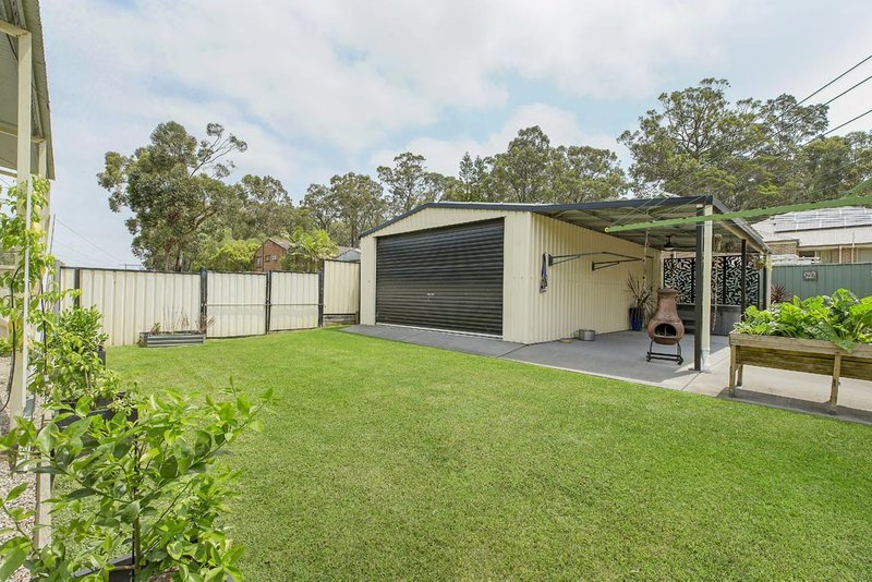 Photo - 2 Sackville Street, Killingworth NSW 2278 - Image 5