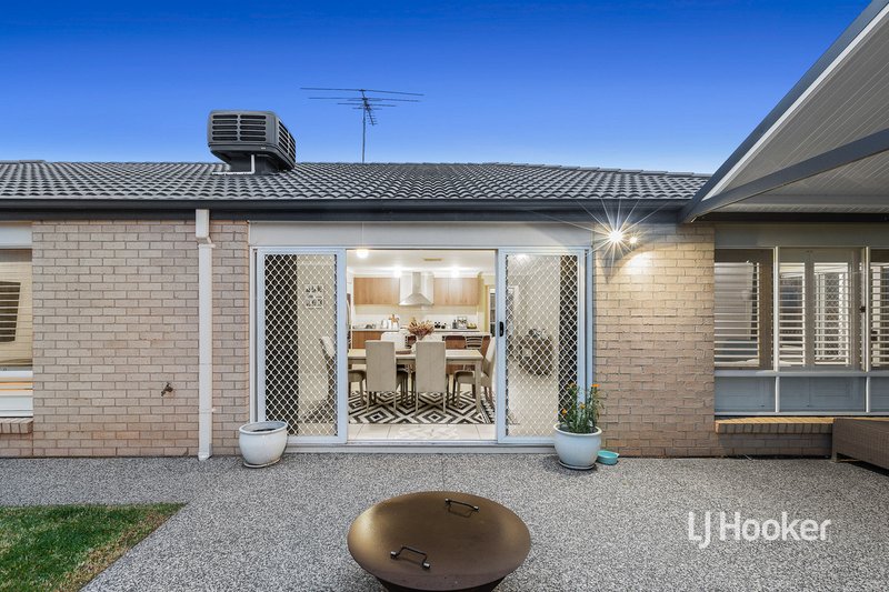 Photo - 2 Saffron Place, Point Cook VIC 3030 - Image 19