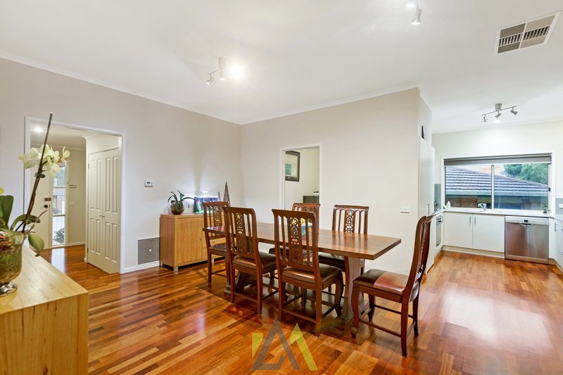 Photo - 2 Sage Court, Langwarrin VIC 3910 - Image 8