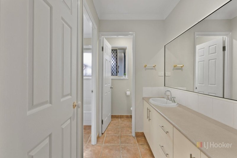 Photo - 2 Sailaway Drive, Eimeo QLD 4740 - Image 15