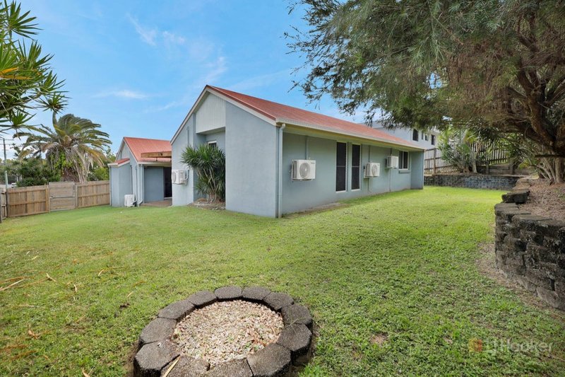 Photo - 2 Sailaway Drive, Eimeo QLD 4740 - Image 17