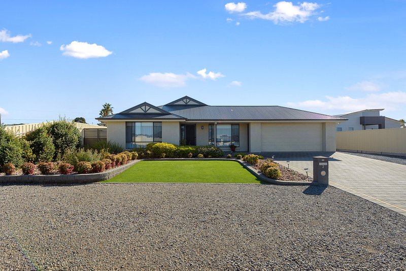 2 Sailors Street, Ardrossan SA 5571