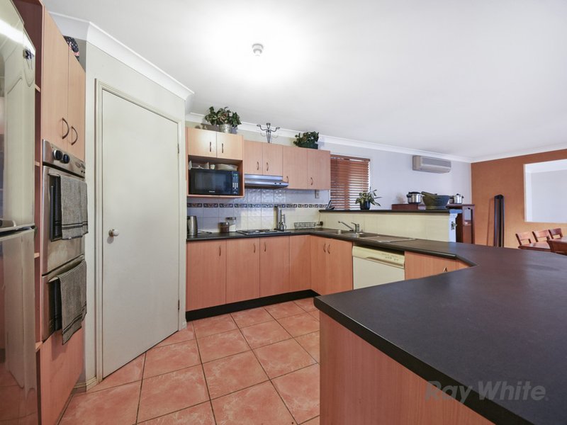 Photo - 2 Saint Clair Court, Murrumba Downs QLD 4503 - Image 4