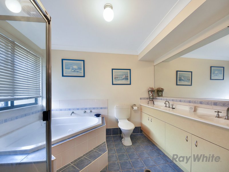 Photo - 2 Saint Clair Court, Murrumba Downs QLD 4503 - Image 13