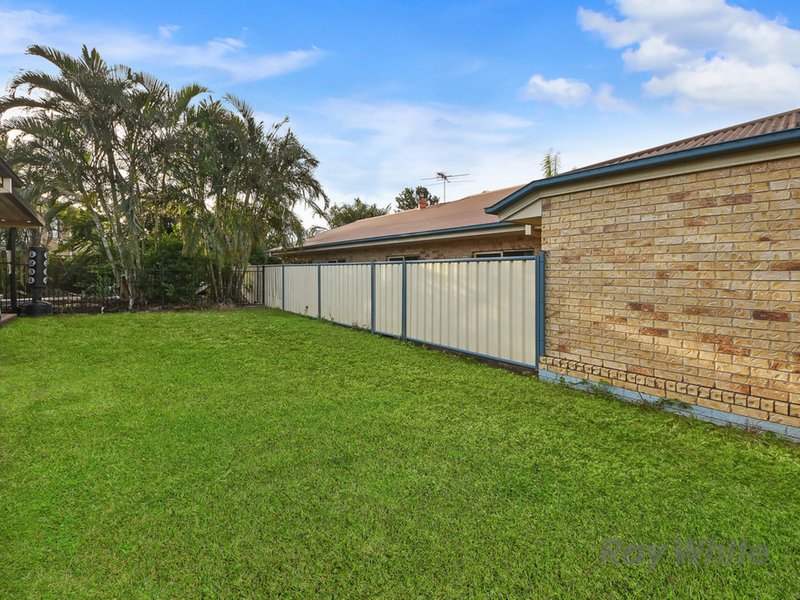 Photo - 2 Saint Clair Court, Murrumba Downs QLD 4503 - Image 14