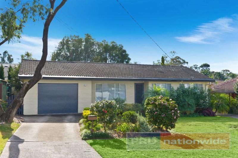 2 Samoa Avenue, Picnic Point NSW 2213