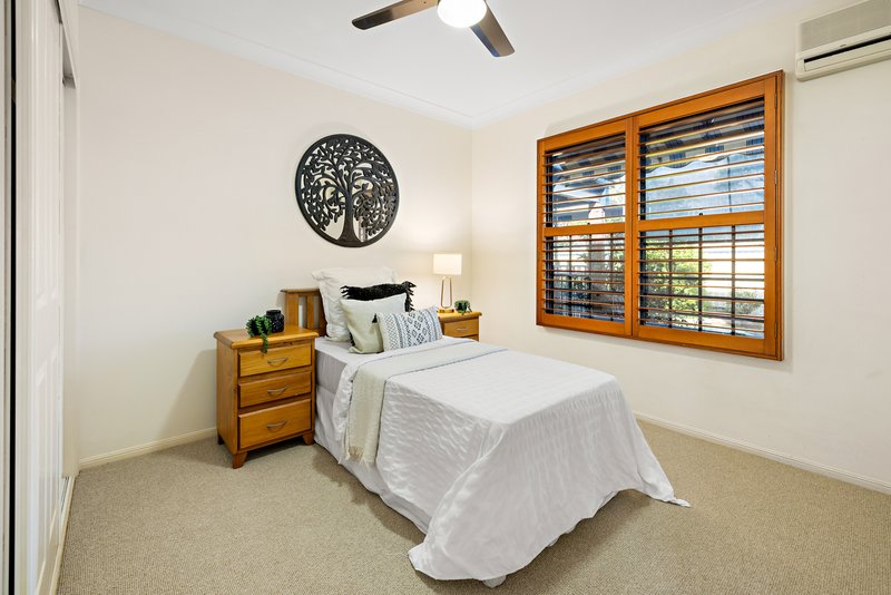 Photo - 2 Sandwell Close, Wishart QLD 4122 - Image 21