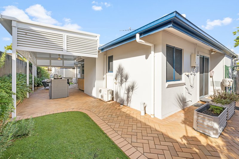Photo - 2 Sandwell Close, Wishart QLD 4122 - Image 29