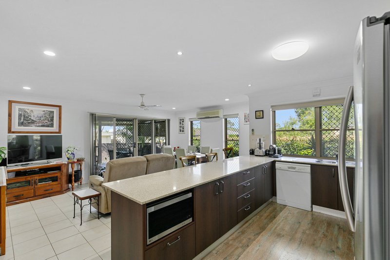 Photo - 2 Santa Maria Avenue, Urraween QLD 4655 - Image 6