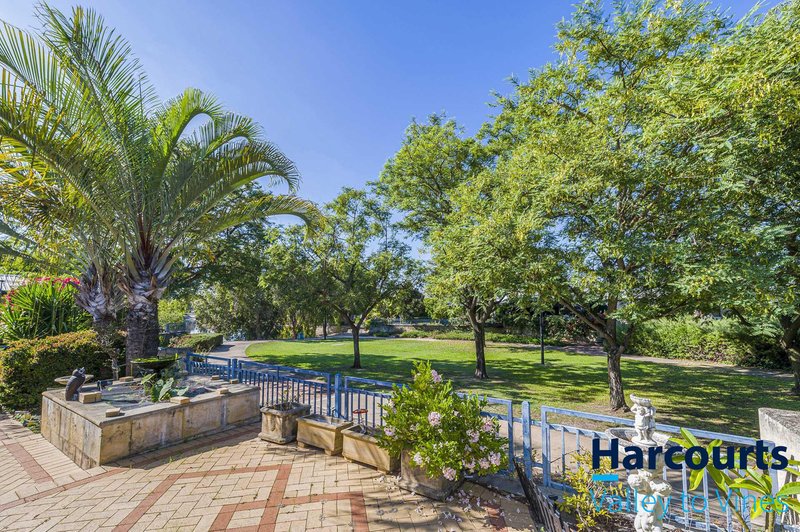 Photo - 2 Santorini Turn, Ellenbrook WA 6069 - Image 3