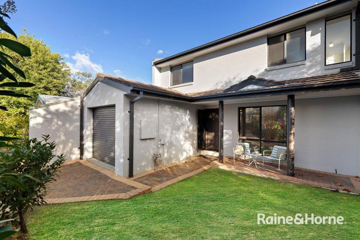 Photo - 2 Saunders Street, Ngunnawal ACT 2913 - Image 3