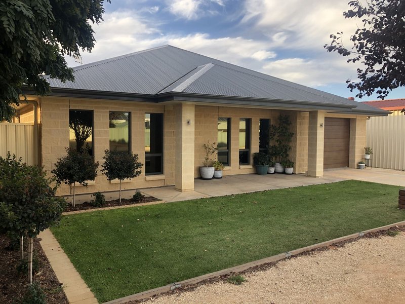 2 Schaefer Drive, Loxton SA 5333