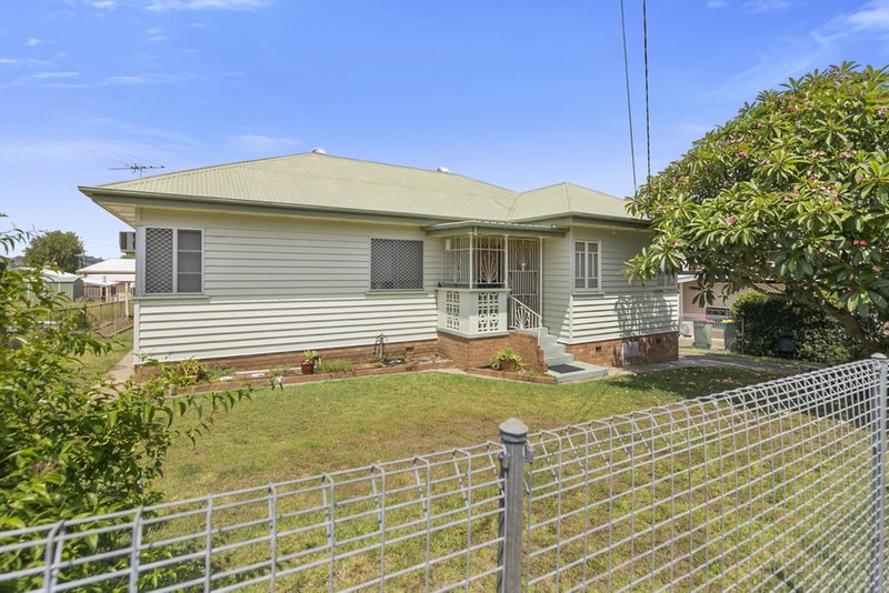 2 Schelbach Street, Booval QLD 4304