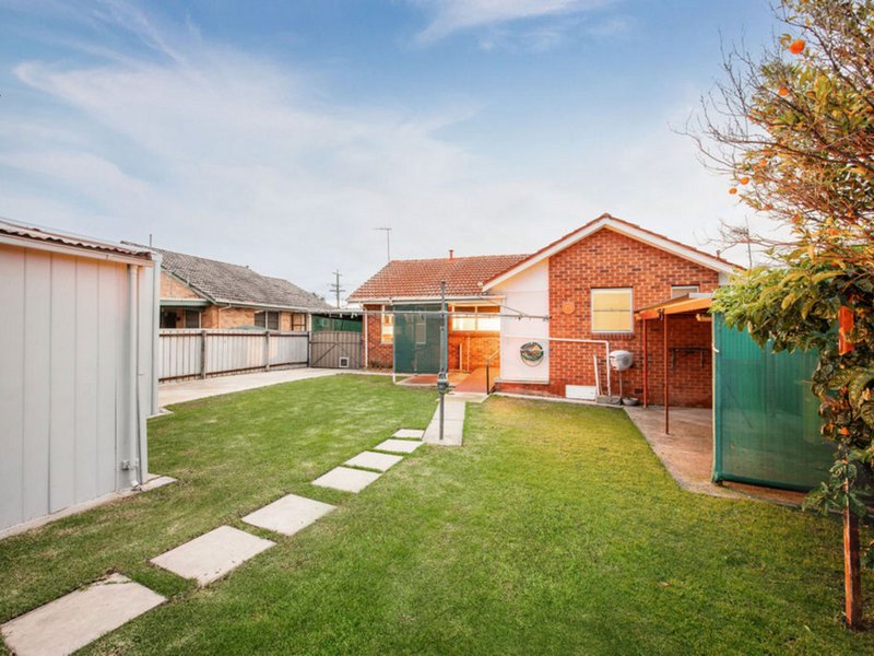 Photo - 2 Schlink Street, Wodonga VIC 3690 - Image 14