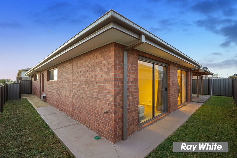 Photo - 2 Scotsdale Road, Truganina VIC 3029 - Image 17