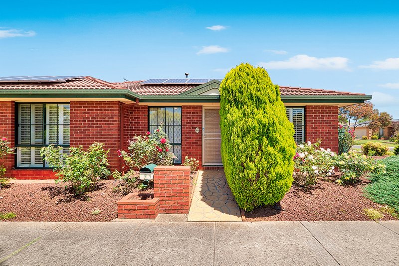 2 Seacombe Place, Cranbourne VIC 3977