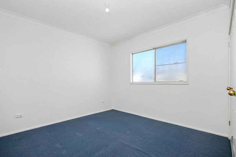 Photo - 2 Seaham Street, Holmesville NSW 2286 - Image 8