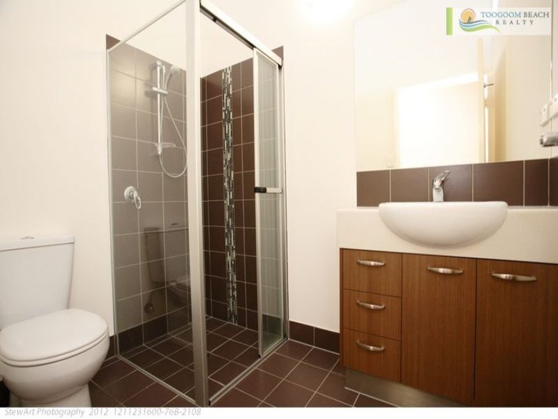 Photo - 2 Seashore Way, Toogoom QLD 4655 - Image 11